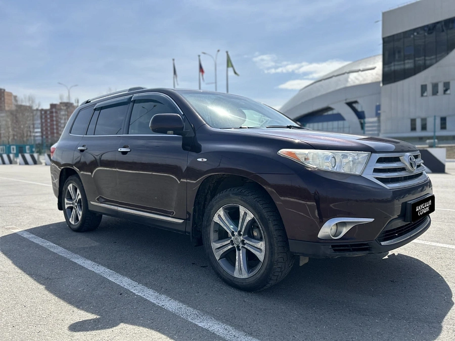 Toyota Highlander, 2012г., полный привод, автомат