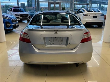 Honda Civic, 2006г, передний привод, автомат
