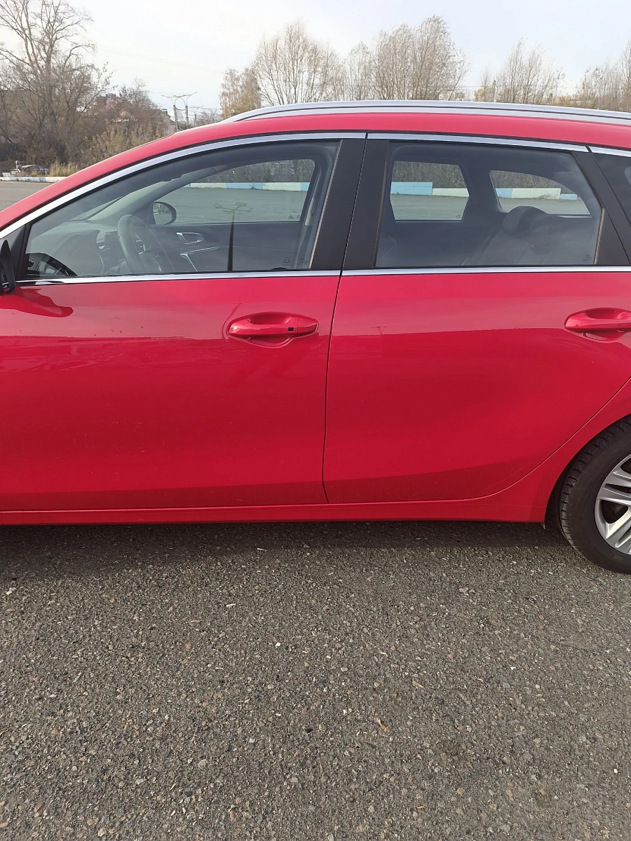 Kia Ceed, 2019г., передний привод, робот