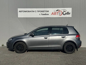 Volkswagen Golf, 2011г, передний привод, механика