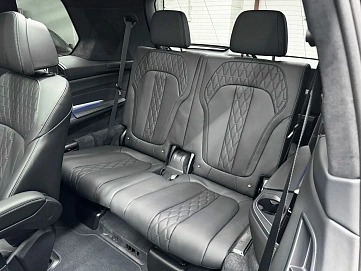 BMW X7, 2024г, полный привод, автомат