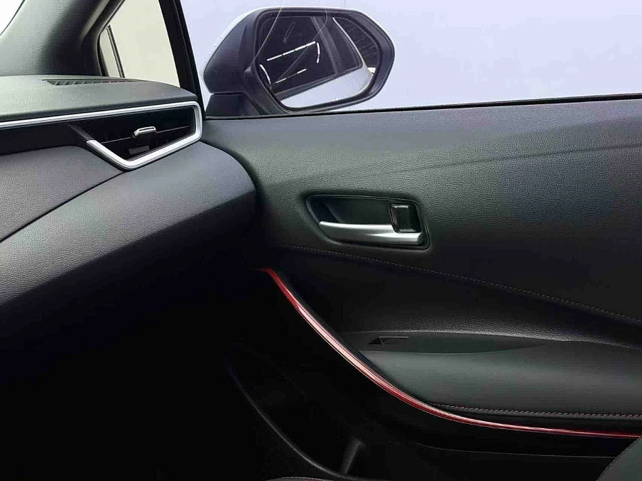 Toyota Levin, 2022г., передний привод, вариатор