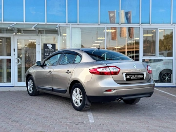 Renault Fluence, 2011г, передний привод, автомат