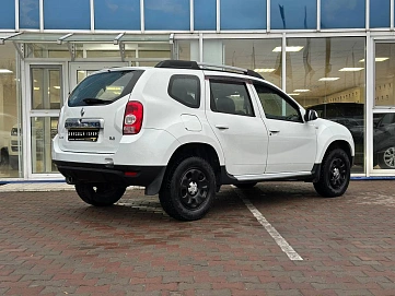 Renault Duster, 2013г, передний привод, автомат