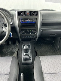 Suzuki Jimny, 2008г, полный привод, механика