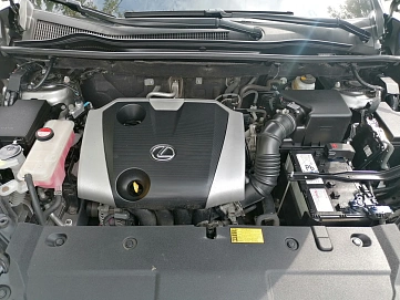 Lexus NX, 2015г, полный привод, вариатор