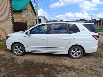 SsangYong Korando Turismo, 2018г, полный привод, автомат