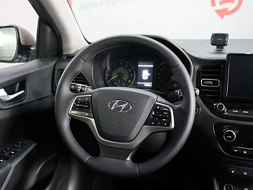 Hyundai Solaris, 2020г, передний привод, автомат