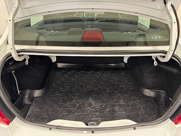 Renault Logan, 2015г, передний привод, механика