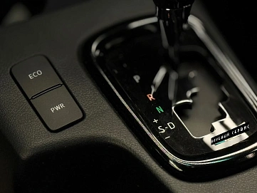 Toyota Hilux, 2024г, полный привод, автомат