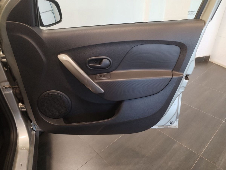 Renault Logan, 2020г., передний привод, механика