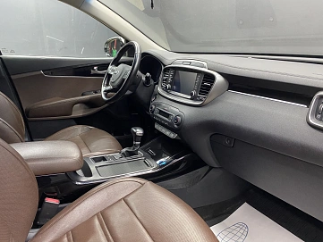 Kia , 2018г., полный привод, автомат