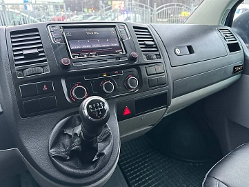 Volkswagen Transporter, 2011г, передний привод, механика
