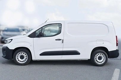 Peugeot Partner, 2024г, Передний привод, Механическая