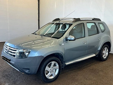 Renault Duster, 2012г, полный привод, механика