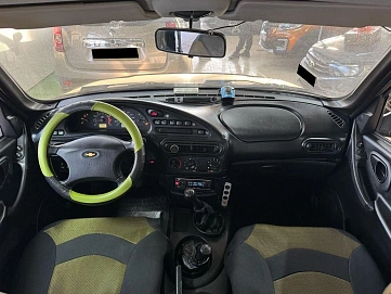 Chevrolet Niva, 2008г, полный привод, механика