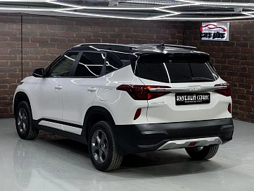 Kia Seltos, 2022г, передний привод, автомат