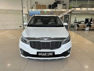 Kia Carnival, 2015г, передний привод, автомат