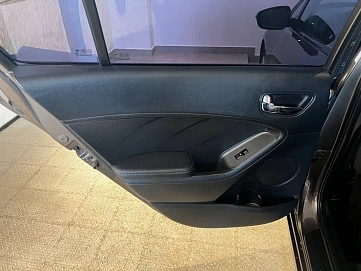 Kia Cerato, 2013г, передний привод, автомат