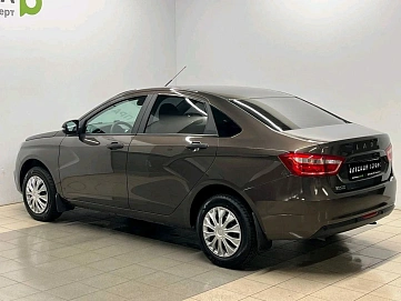 Lada (ВАЗ) Vesta, 2021г, передний привод, механика