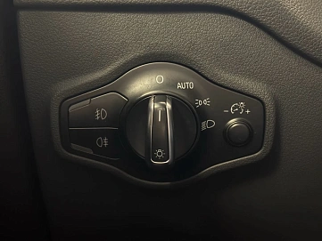 Audi Q5, 2008г, передний привод, автомат