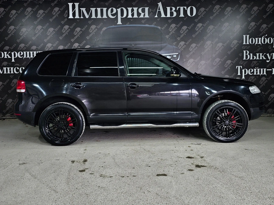 Volkswagen Touareg, 2005г., полный привод, автомат