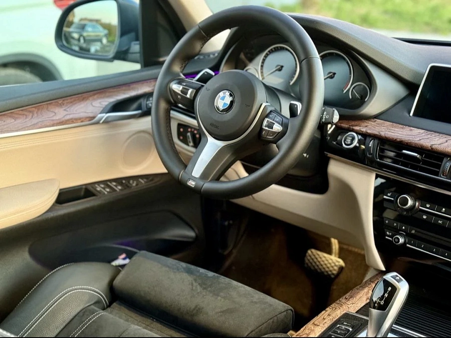 BMW X5, 2015г., полный привод, автомат