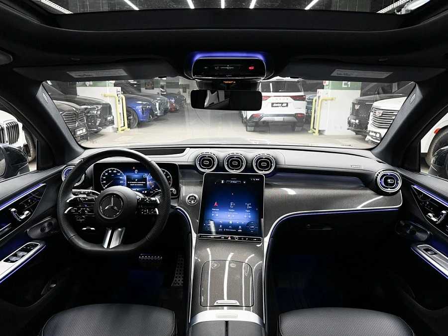 Mercedes-Benz GLC, 2023г., полный привод, автомат