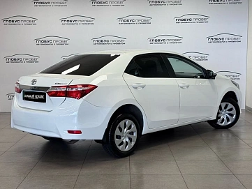 Toyota Corolla, 2013г, передний привод, механика