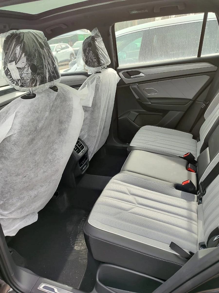 Volkswagen Tayron, 2024г., полный привод, робот