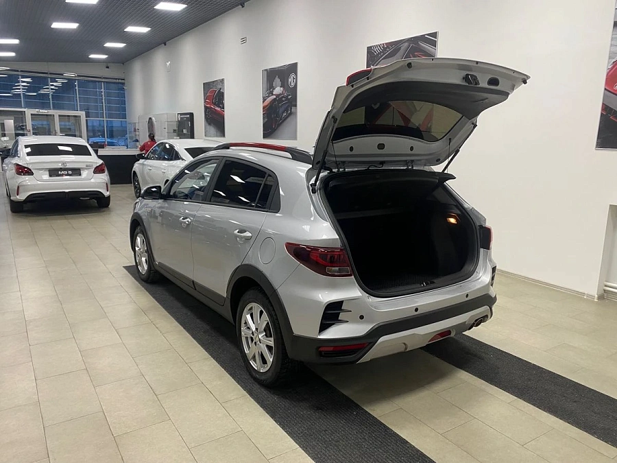 Kia Rio, 2021г., передний привод, автомат