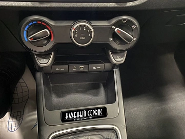 Kia , 2018г., передний привод, автомат