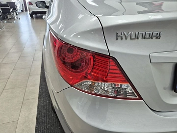 Hyundai Solaris, 2013г., передний привод, автомат