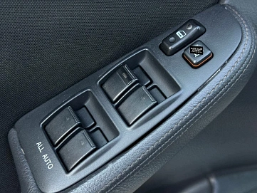 Toyota Avensis, 2008г, передний привод, автомат