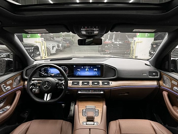 Mercedes-Benz GLS, 2025г, полный привод, автомат