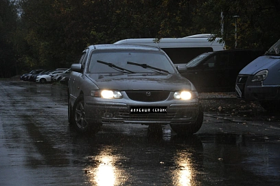 Mazda 626, 1998г, передний привод, автомат
