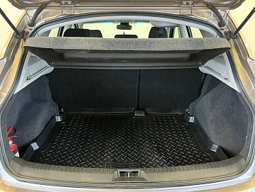 Nissan Qashqai, 2011г, передний привод, механика