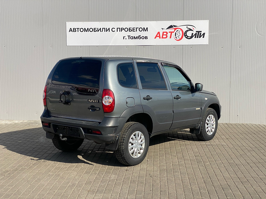 Chevrolet Niva, 2017г., полный привод, механика