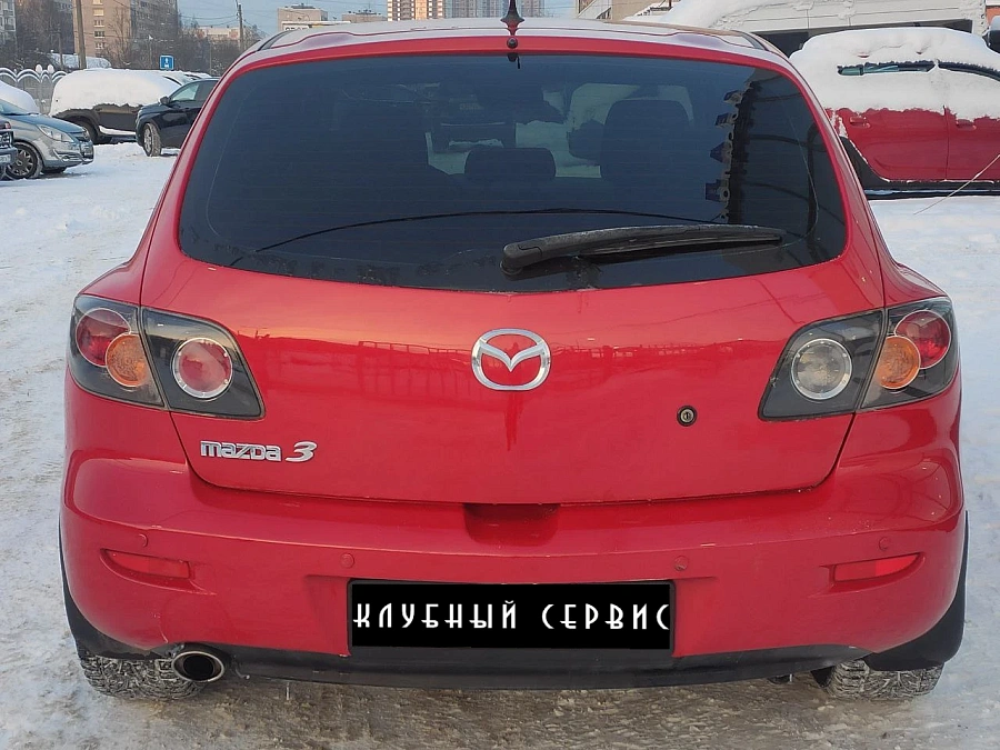 Mazda 3, 2006г., передний привод, автомат