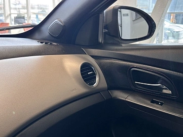Chevrolet Cruze, 2012г, передний привод, автомат
