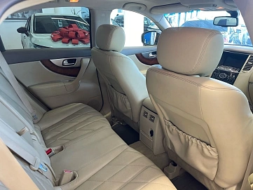 Infiniti , 2011г., полный привод, автомат