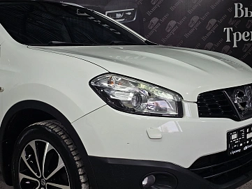 Nissan Qashqai, 2012г, передний привод, вариатор