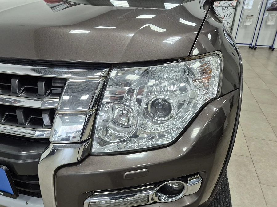 Mitsubishi Pajero, 2015г., полный привод, автомат