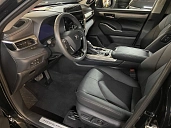 Toyota Highlander, 2024г., полный привод, автомат