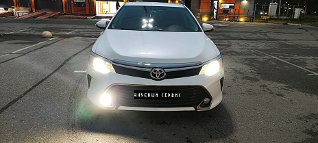 Toyota Camry, 2016г, передний привод, автомат