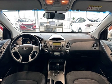 Hyundai ix35, 2014г, передний привод, автомат