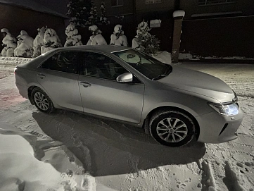 Toyota Camry, 2016г, передний привод, автомат