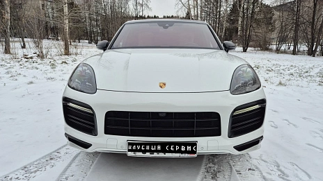 Porsche Cayenne, 2018г, полный привод, автомат