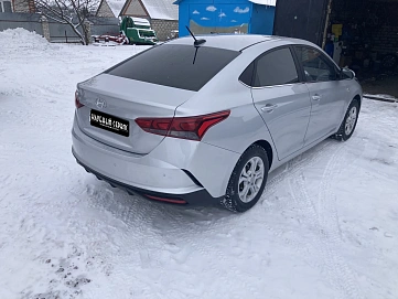 Hyundai Solaris, 2021г, передний привод, автомат