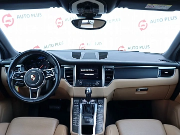 Porsche Macan, 2016г, полный привод, робот